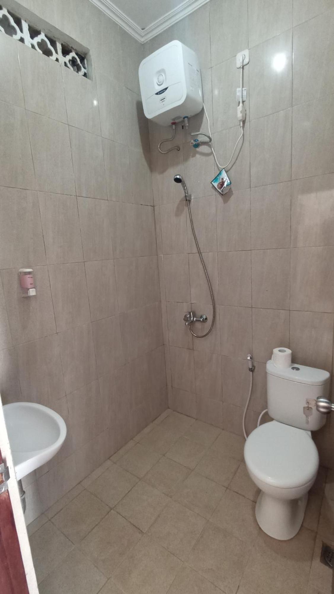 Pondok Nuri Homestay 2 Санур Экстерьер фото