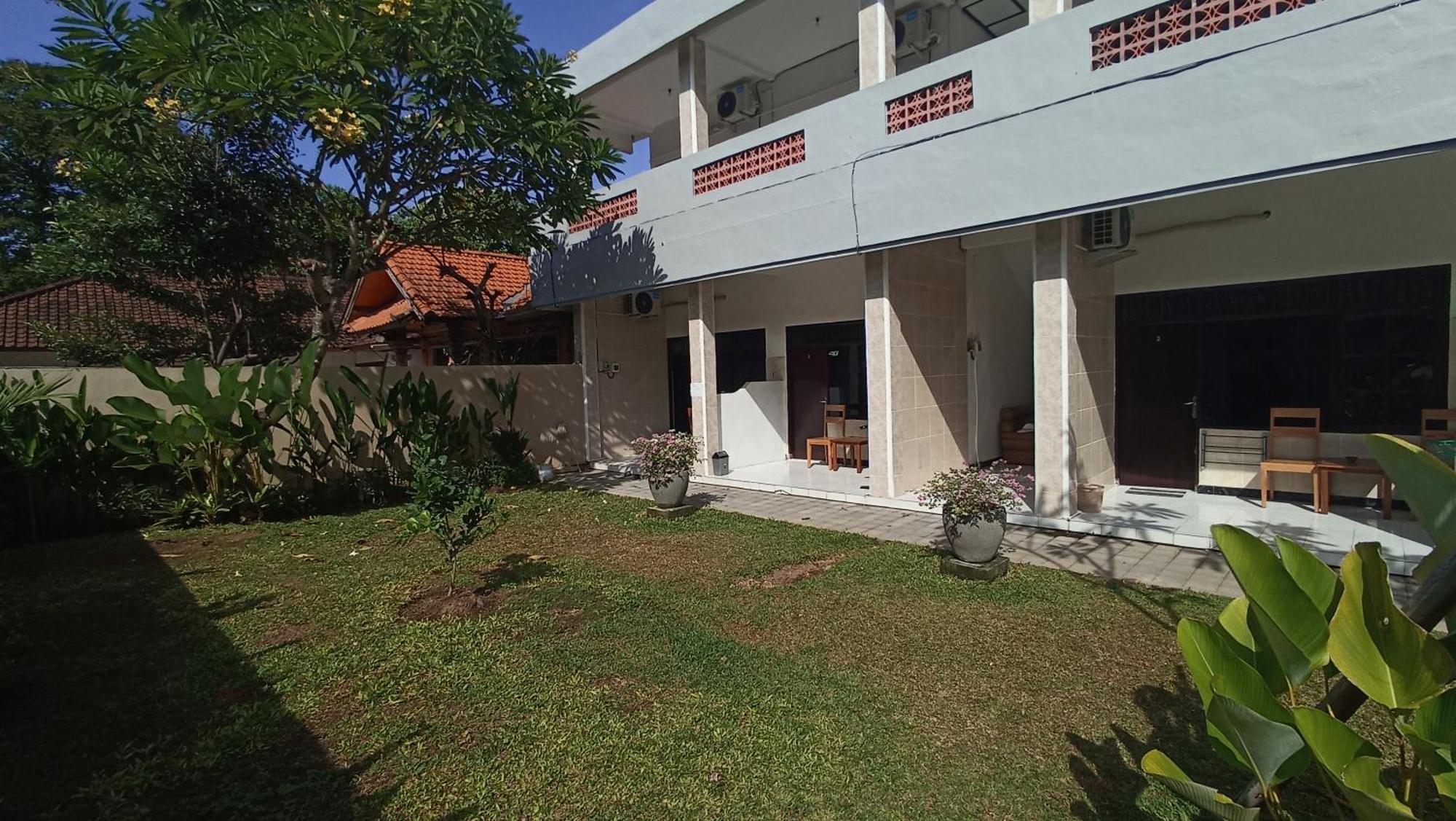 Pondok Nuri Homestay 2 Санур Экстерьер фото